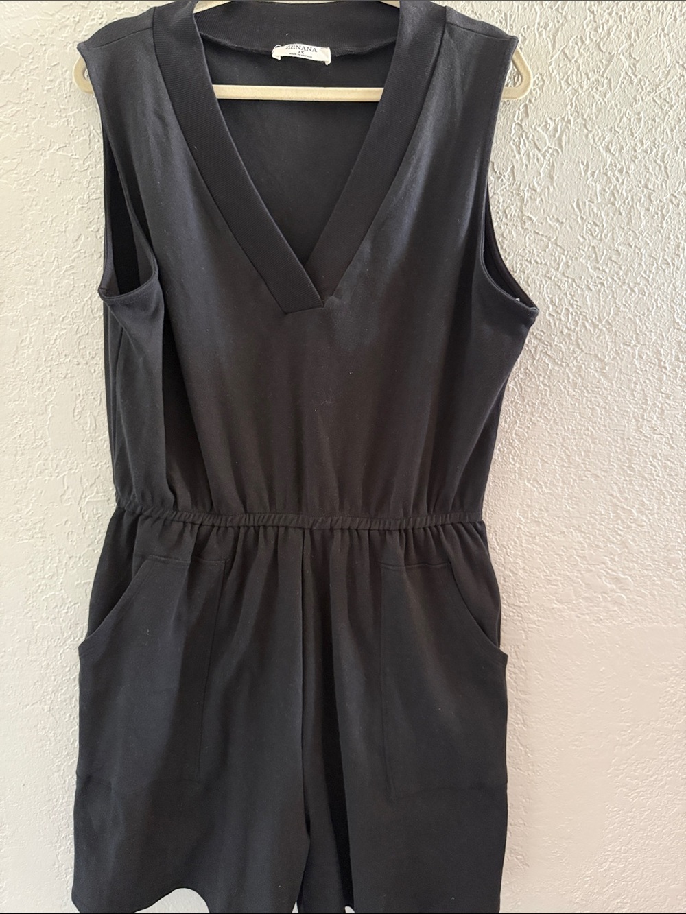 Zenana Outfitters Black Sleeveless V-Neck One Piece Romper NWT 100% Cotton